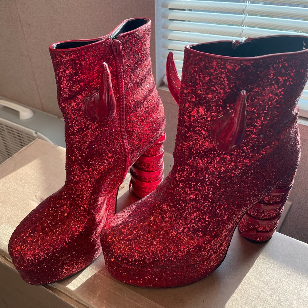 Dolls Kill Devil Boots Size W9